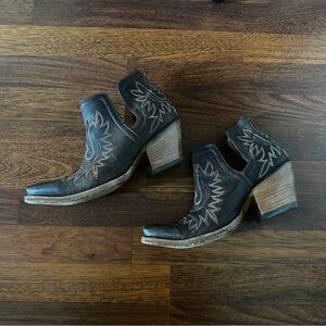 ARIAT Women’s Dixie Bootie